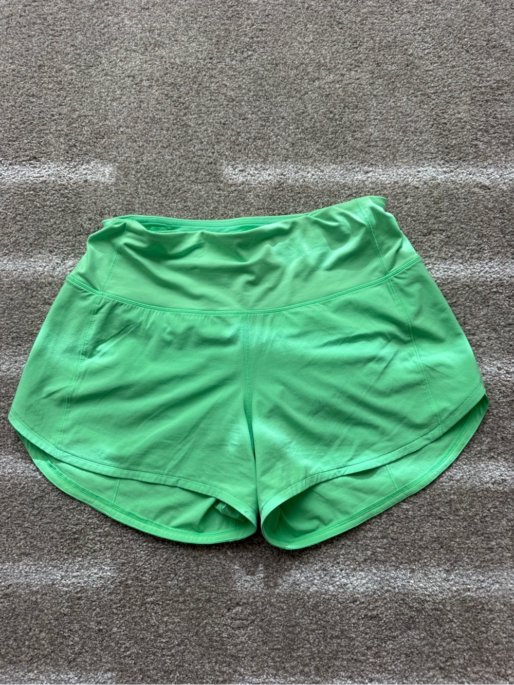 Lululemon Speed Up High-Rise 4” Short